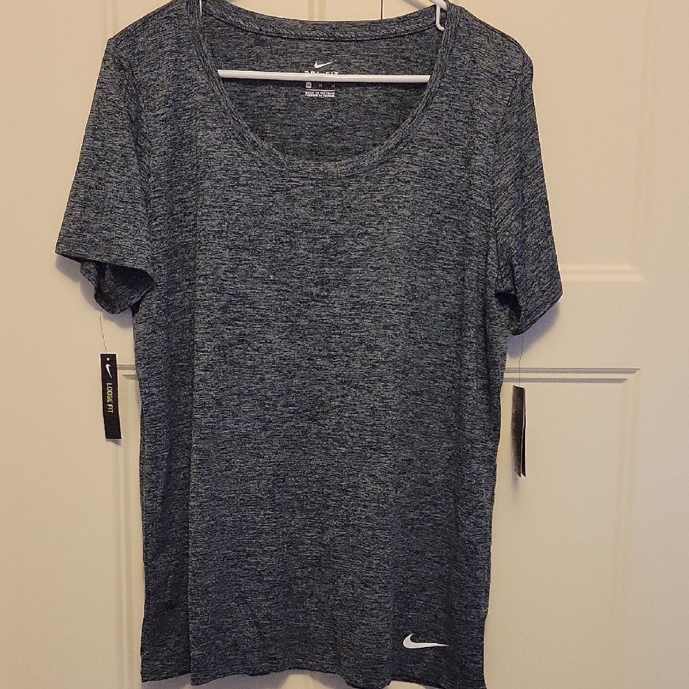 NWT XL Nike Women's Dri-Fit Loose Heathered Gray Short Sleeve Tee